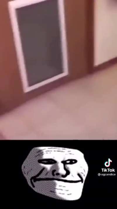 😭😭