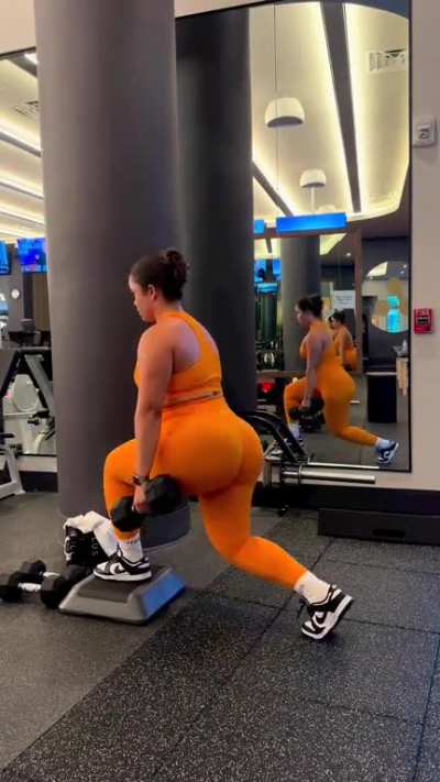 🍑 