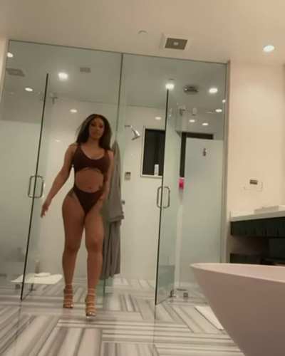whatever you think of her Cardi B is so fucking bad, insane body