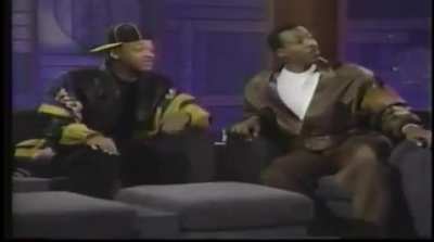Will Smith jokes on Arsenio Hall's member who had alopecia and lost his hair. "It's just a joke man", he said.