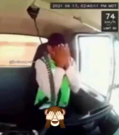 🙈