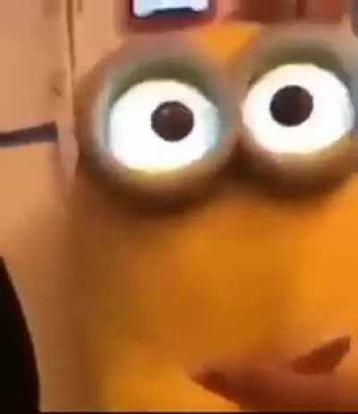 😨