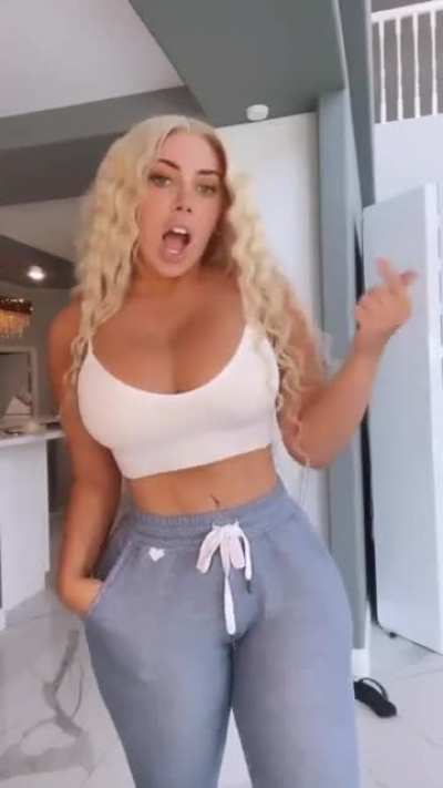 😏😏