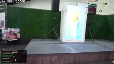 Esfand&rsquo;s question for the Al-powered Stan Lee hologram