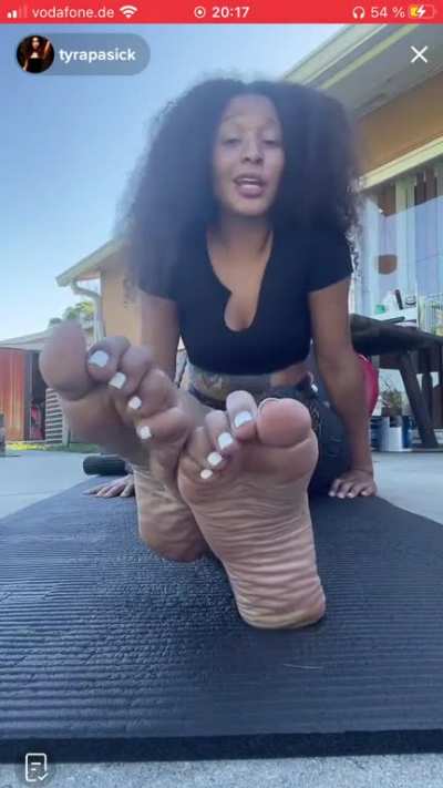 White toes pt1