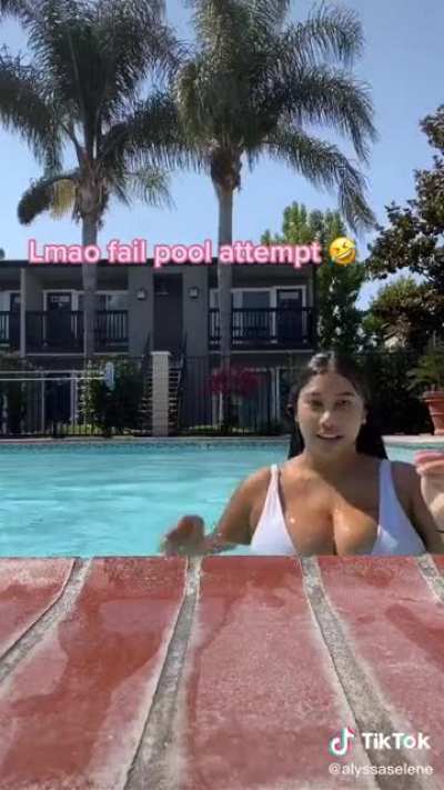 Wet tiddies