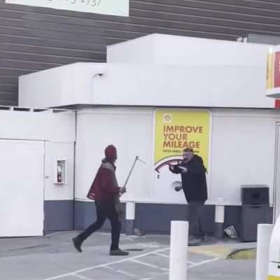 ex SF fire commissioner that bear maced homeless folks, gets beaten with a metal pipe