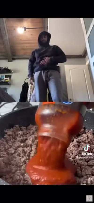 Poopy yummy 🤤