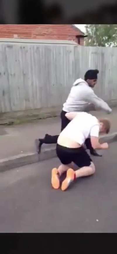 most civilized and strong brit (🤢🤢🤢🤢) vs weakest sikh chad