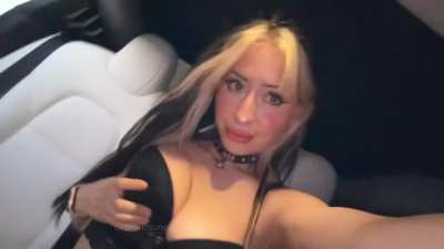 Let’s fuck in the backseat? 
