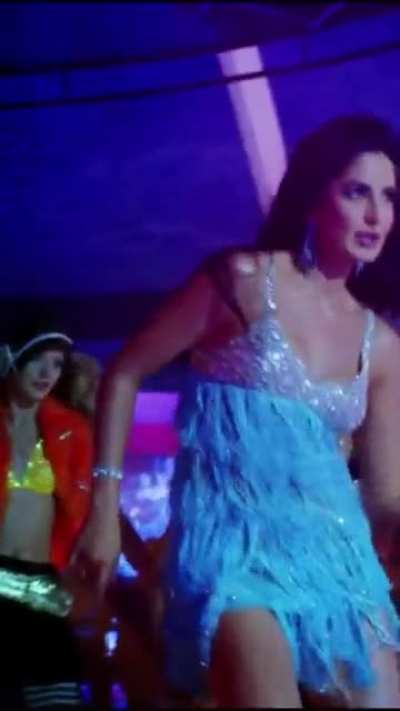 Katrina Kaif: Touch me Touch me HQ Edit. 🔥