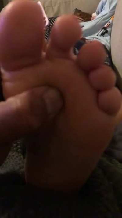 Distracted soles