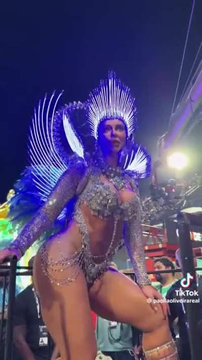 Paolla Oliveira | @paollaoliveirareal