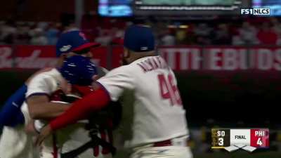 [Highlight] [Highlight] Ranger Suarez gets the save to send the Phillies to the World Series!