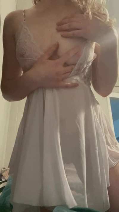 slutty 19 yr old princess 👼