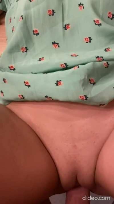 Excellent view of Chloe