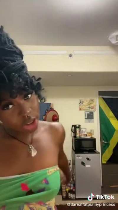 🤤