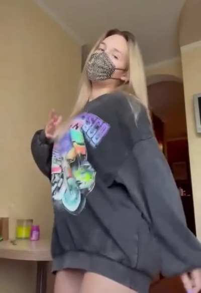 Cute or hot? (goupgabbie)