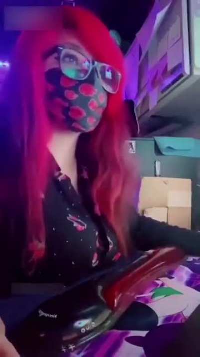 e-girl physical cringe