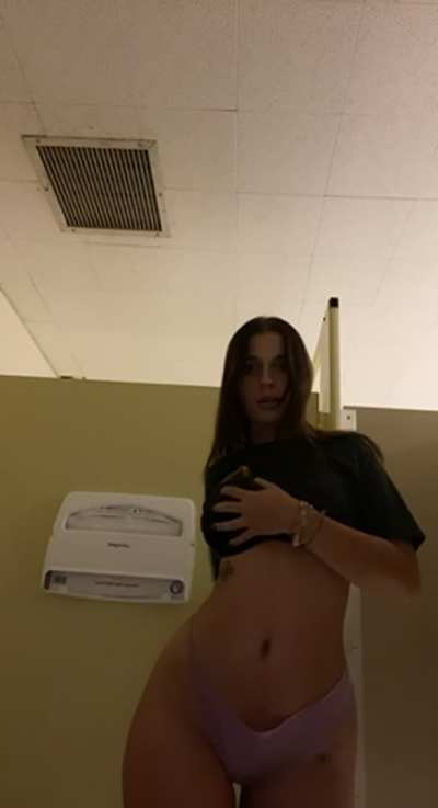 I got very horny in my classroom... I hope no one saw me