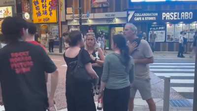 Israeli tourists vs. Palestine supporters in Tokyo