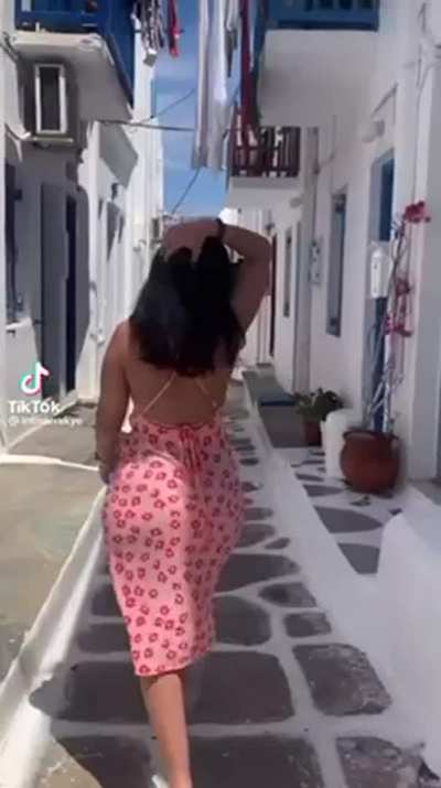 Difficult to hide