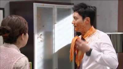 If anyone was curious about that k-drama scene Garnt was talking about