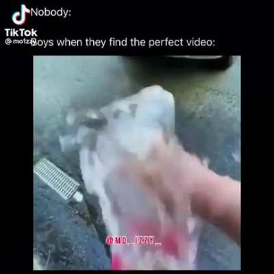 😳