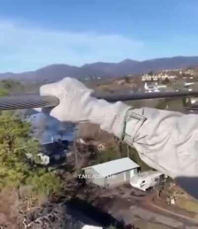 30,000 volts in your hand.