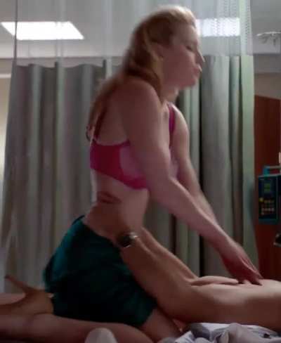 Betty Gilpin - Nurse Jackie