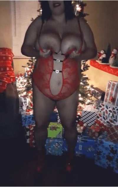 It's not too late to add me to your "wish list," Santa might surprise you and leave me by your tree...after he's done with me! 🎅🏼🎄🎁 I hope you all have a very Merry Christmas full of nasty sex and debauchery, thank you for your love and support, I appreci