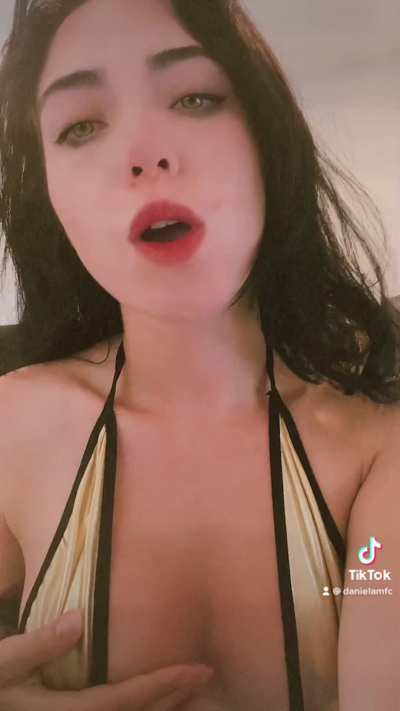 @danielamfc 