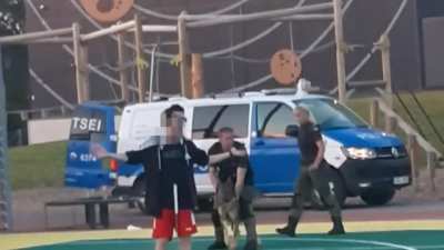 Guy with a sword gets droped.