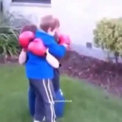 '-'