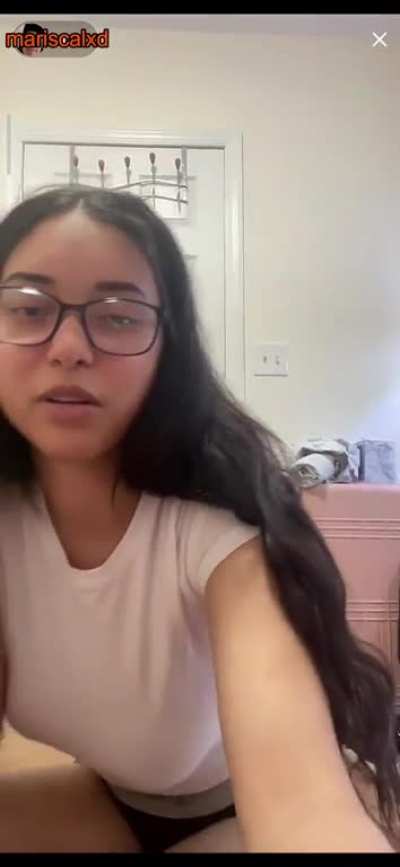360 N&deg;2 on LIVE. She has this uuhh "goofy" way that makes her incredibly adorable and ofc shes sexy as fuck too. Ill leave her IG accounts in the comments, maybe some of u wanna subscribe for content or follow sexy &amp;amp; pretty jadie.