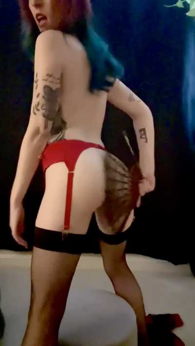 💖 FULL *FREE* STRIPTEASE dance @ SimoneDeBoudoir.com 💖