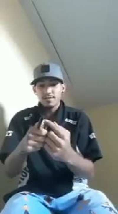 maluco voou kkkk