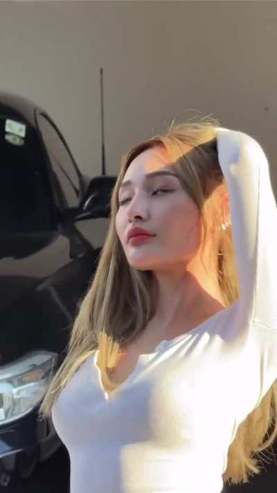 Sachzna Laparan