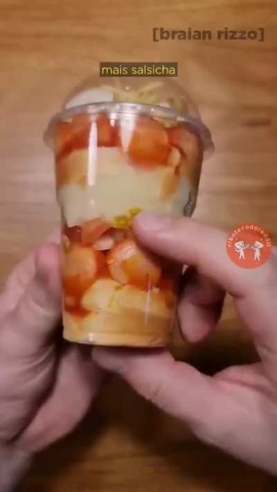 Hot dog de copo