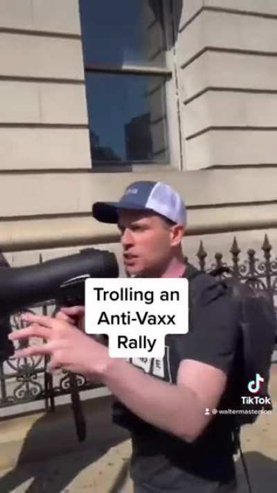 Trolling an Anti-Vax Rally