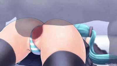 Hatsune miku getting banged.