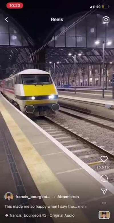 Train enthusiast getting really excited about a train honking at him. (From his insta account)
