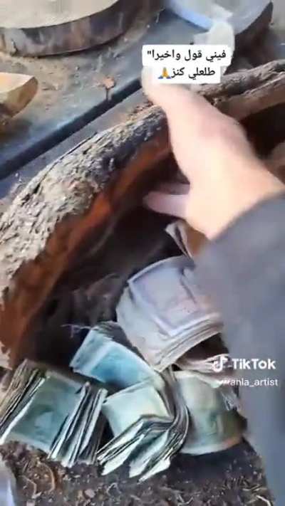 Man found a fortune of old gold-backed Lebanese &amp;amp; Syrian money that was likely worth dozens of kilograms of gold when it was buried. Thanks to fiat, it's now worth nothing.