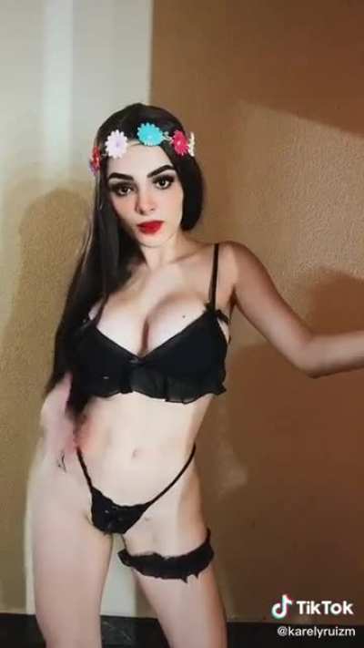 Big boobs lol