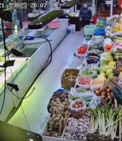 A typical Chinese fish market