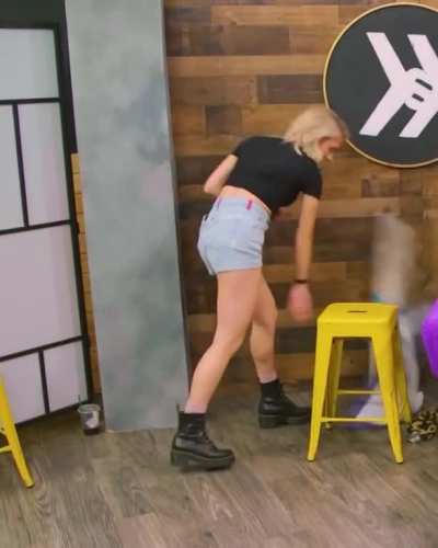 🍑 Slow-Mo