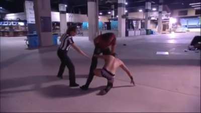 [AEW Spoiler] Concussed wrestler tries to pull down his opponents tights to stand up