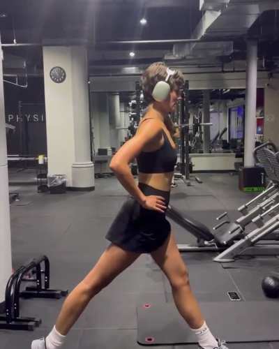 Taylor Working out