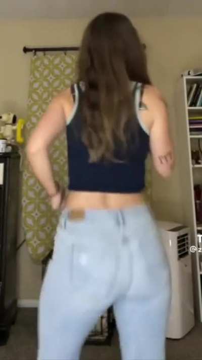 Zoe.ebarb