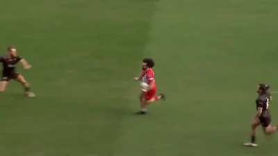 Alternate angle of M. Salah handball before A. Robertson goal vs the Hotspurs